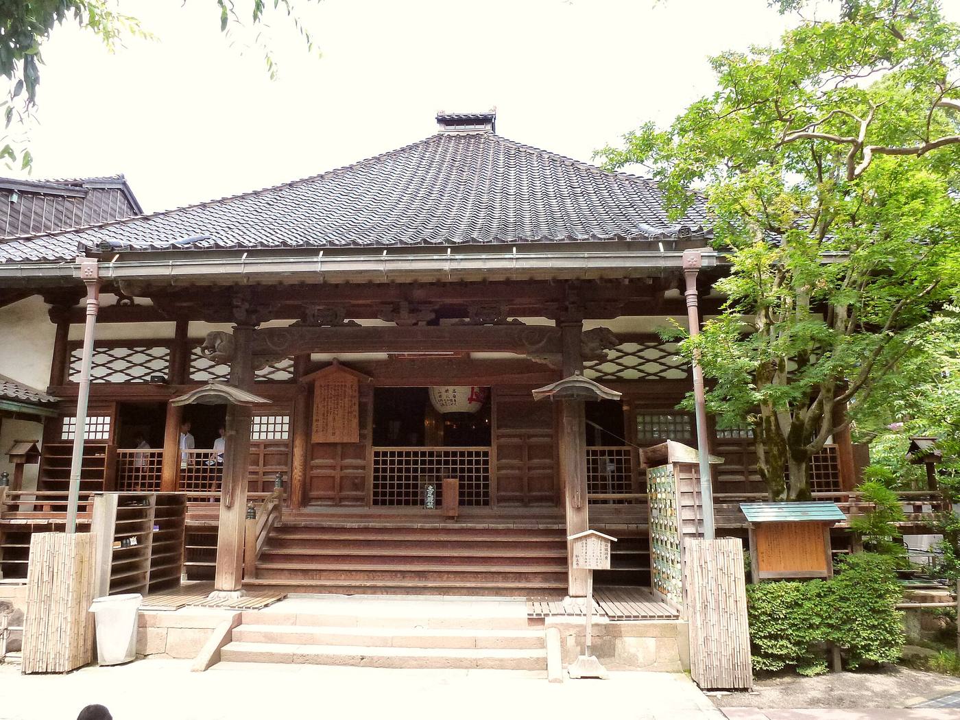 妙立寺（忍者寺）の本堂。外から見ると2階建てにしか見えない